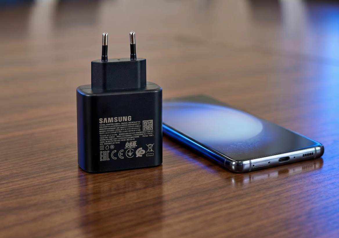 Samsung 60W PD Power Adapter